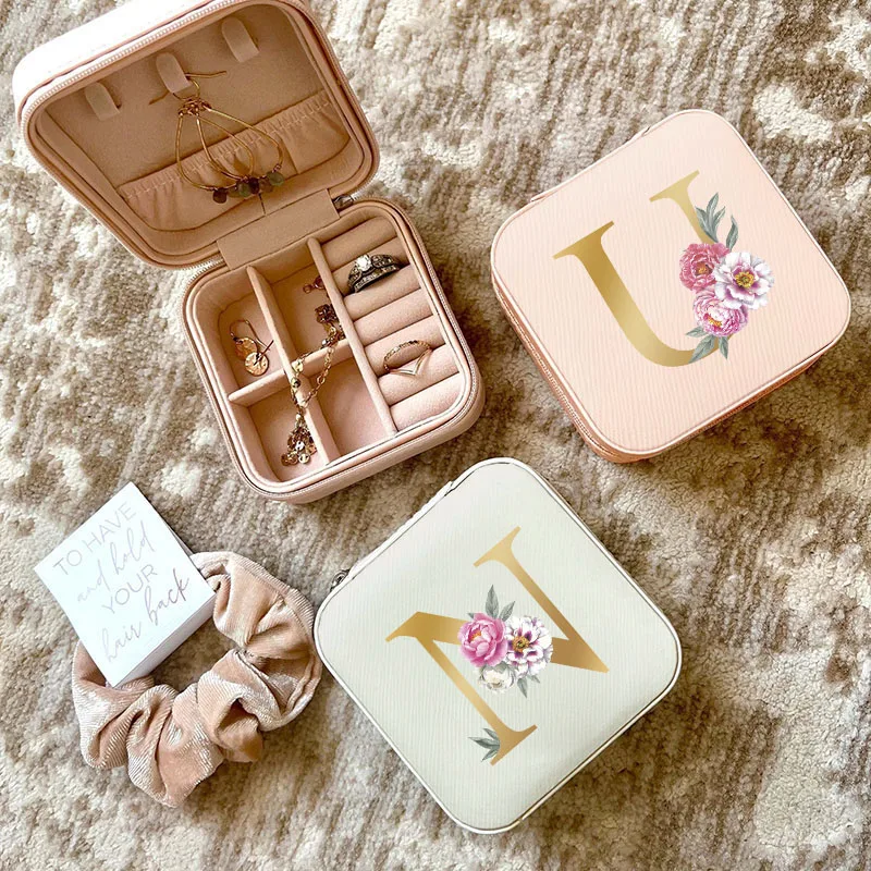 ゴールドアルファベット花の宝石花嫁介添人ギフトミステリーボッ - Bar Cart Gold のレビューと価格