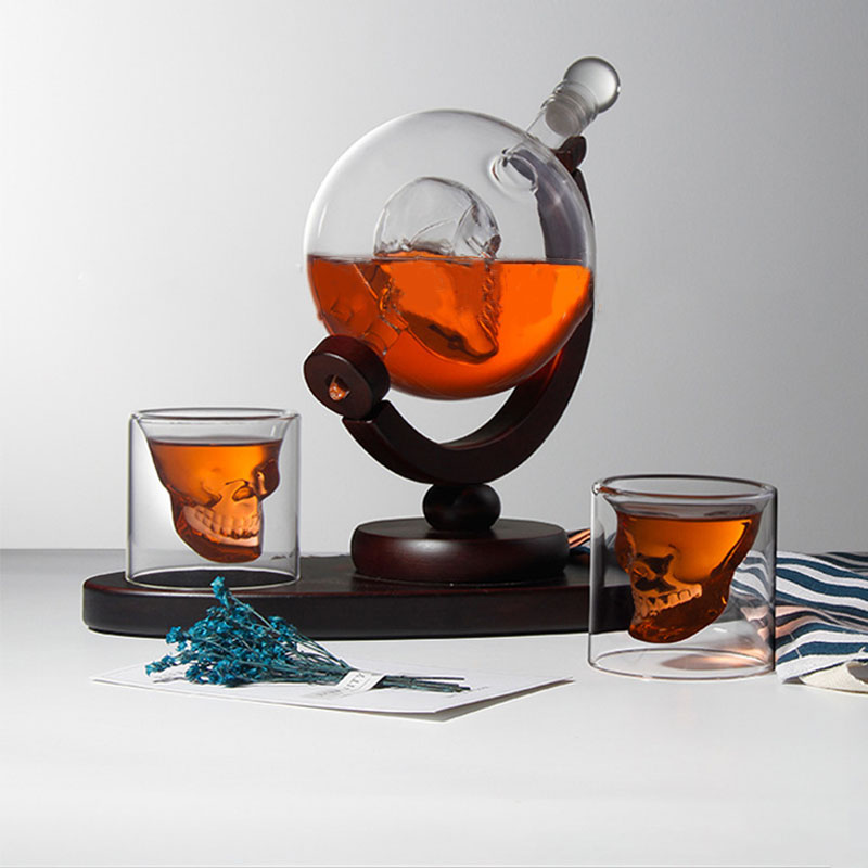 スカルグローブウイスキーデカンターセット、高品質シリコンガラ - Decanter Globe Set のレビューと価格